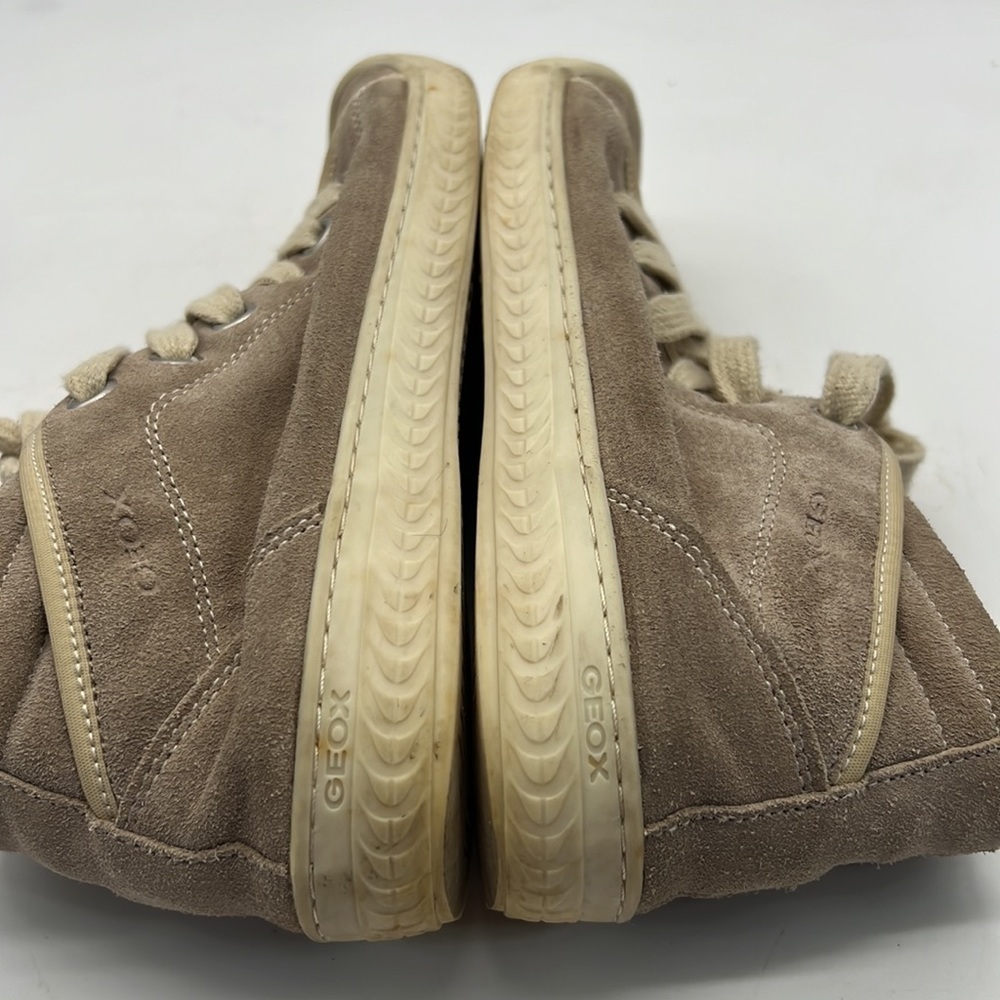 GEOX Beige Suede Sneaker Style Shoe size 6 - Picture 6 of 10